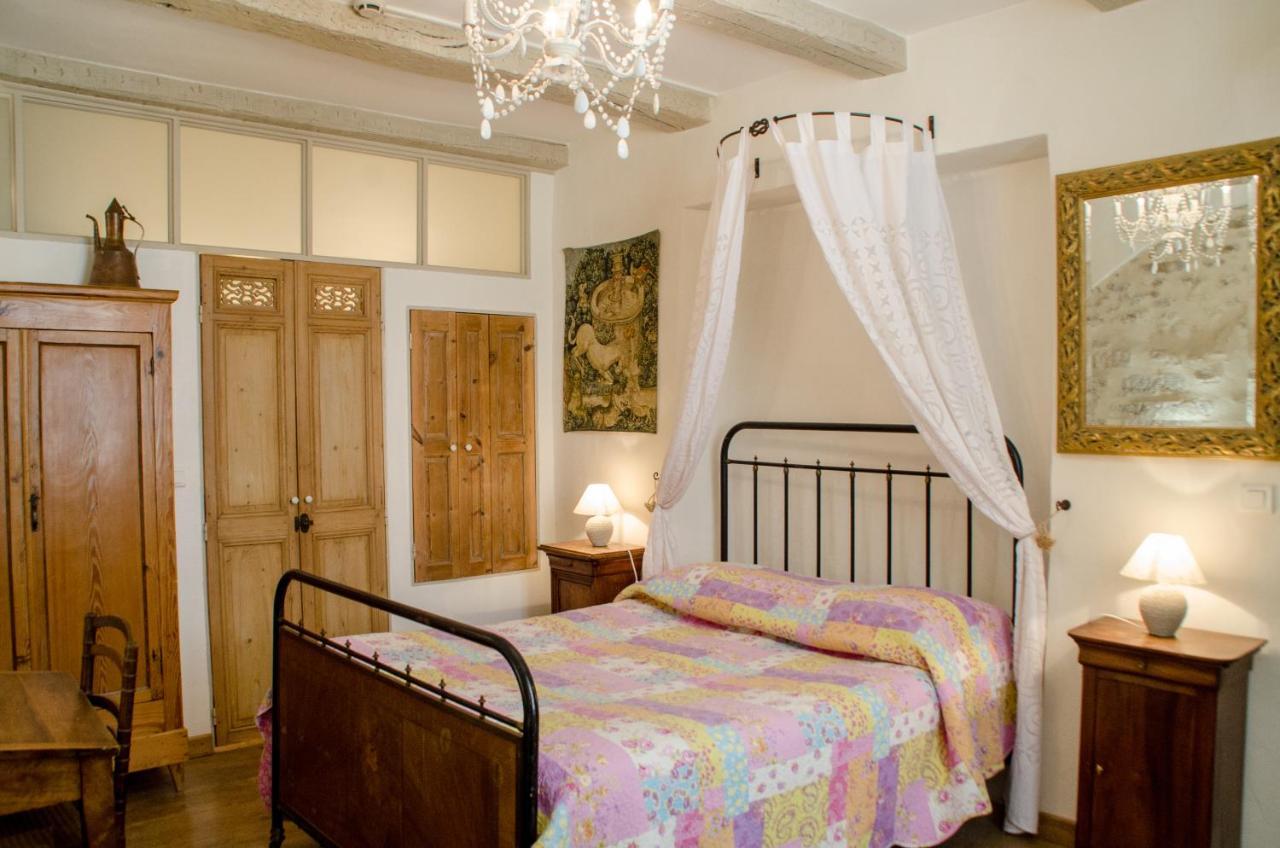 Hotel Les Remparts Venasque Eksteriør billede